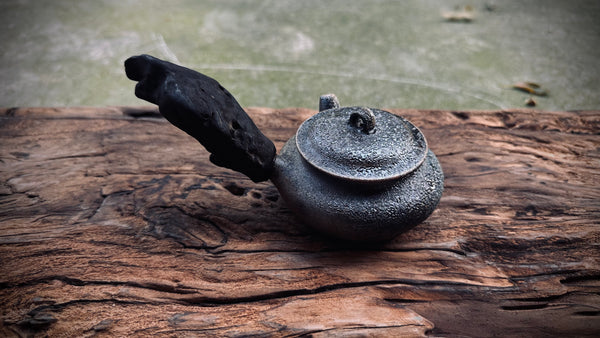 Wood fired teapot |around  200ml  (1-3 people)  1-8