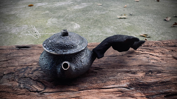Wood fired teapot |around  200ml  (1-3 people)  1-12