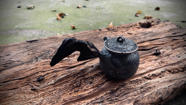 Wood fired teapot |around 250.| 2-3