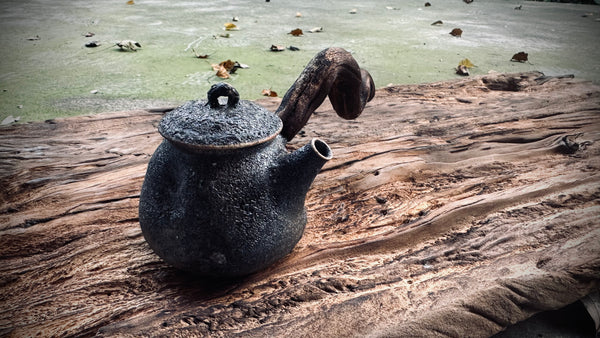 Wood fired teapot |around 250.| 2-5