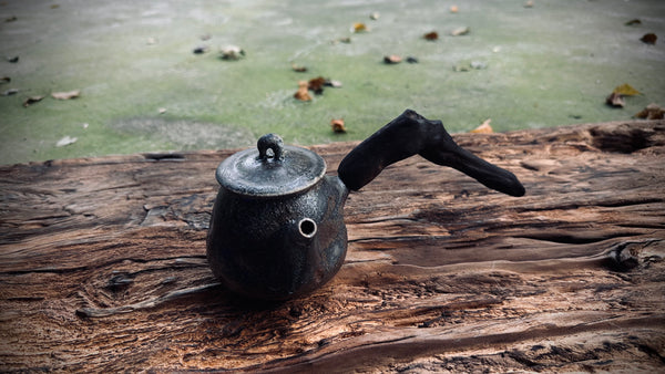 Wood fired teapot |around 250.| 2-14