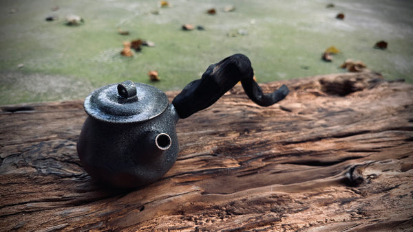 Wood fired teapot |around 250.| 2-18