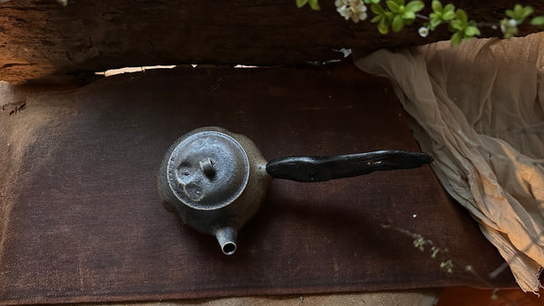 Wood fired teapot around 350ml (serves 5-7people) 3-3