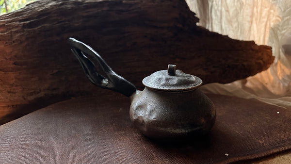 Wood fired teapot around 350ml (serves 5-7people) 3-3