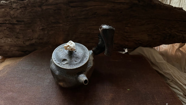 Wood fired teapot around 350ml (serves 5-7people) 3-13