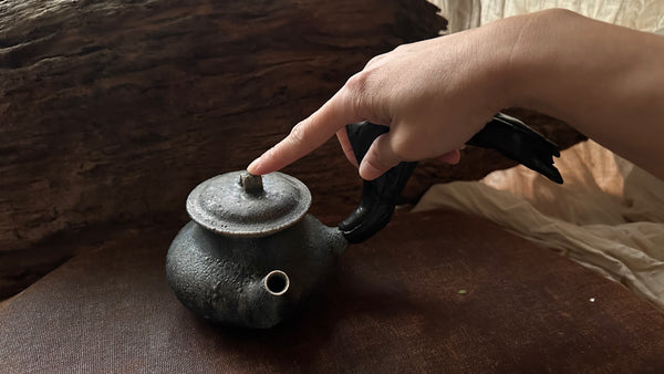Wood fired teapot around 350ml (serves 5-7people) 3-14