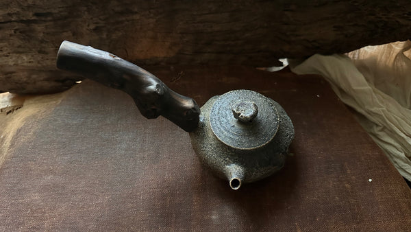 Wood fired teapot around 350ml (serves 5-7people) lefty 1