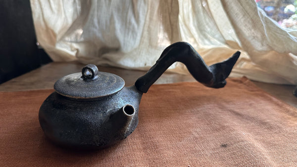 Wood fired teapot |around 250.| 2-22